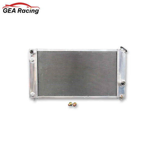 Front view of the 3-Row aluminum radiator designed for 1996-2005 Chevrolet Blazer S10 and 1997-2000 GMC Jimmy Hombre 4.3L V6.