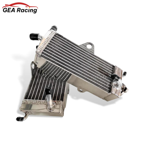 Close-up of high-density fins and brazed joints on Honda CR125R (1990–1997) aluminum radiator | GEA Racing