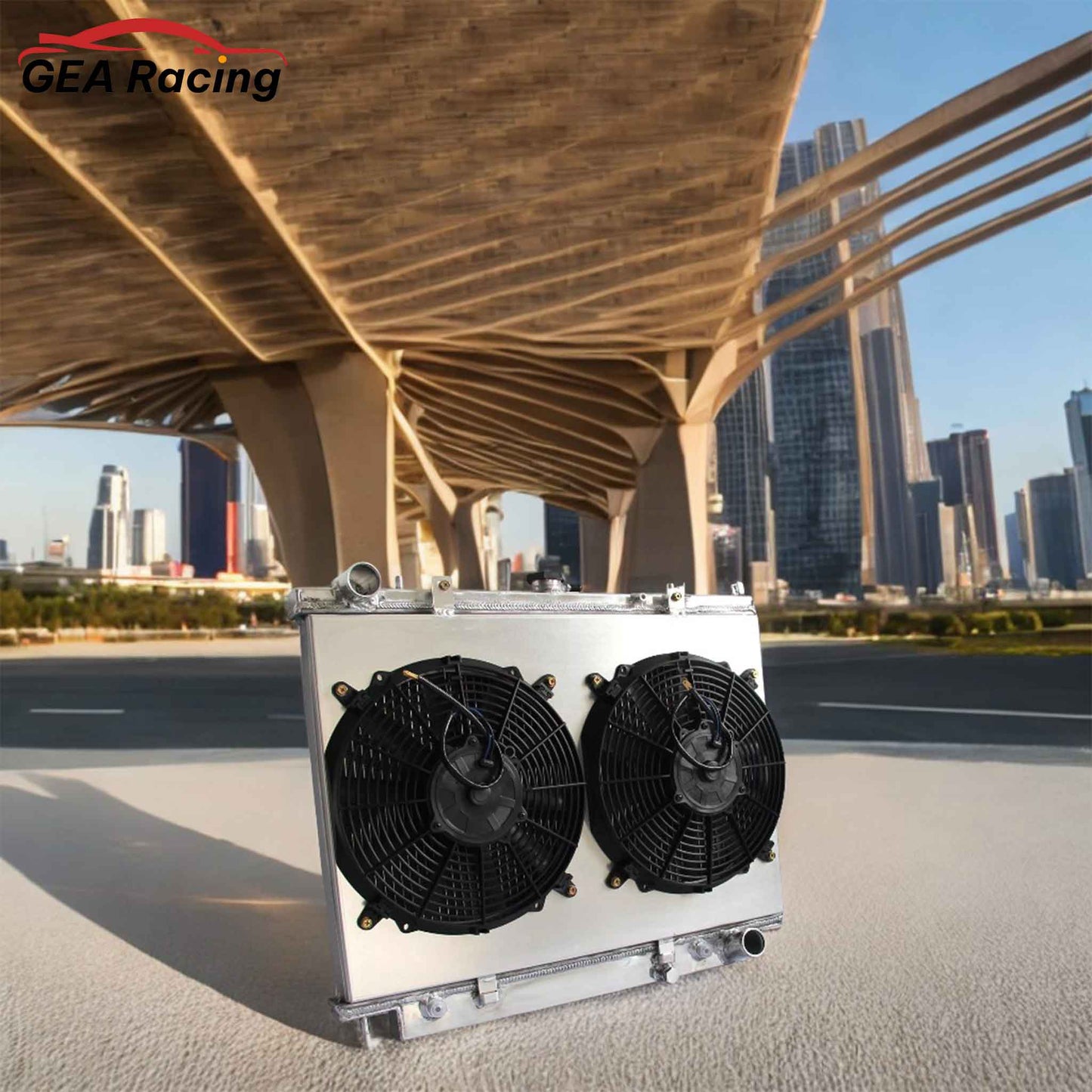 Installation scenario of aluminum radiator and fan shroud for Honda Passport Isuzu Rodeo 1998-2004 AT