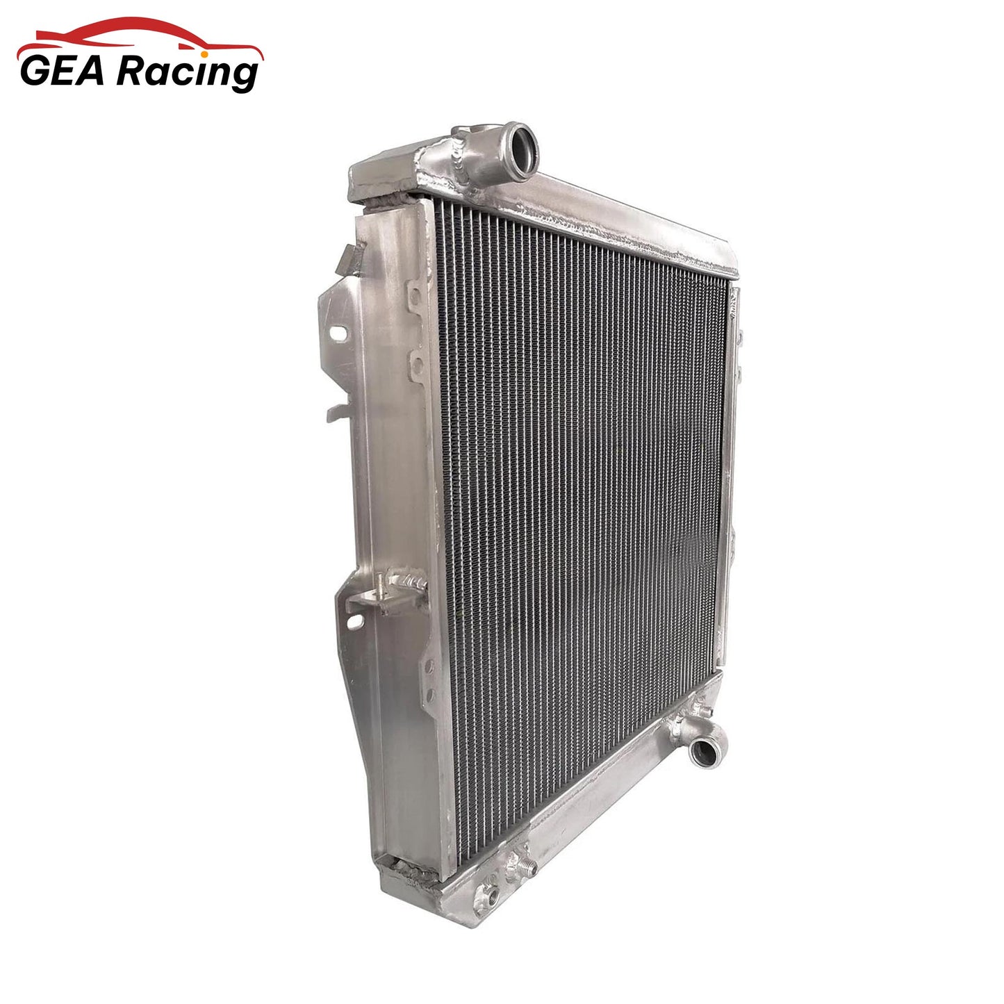 Left side profile of the all-aluminum radiator for the Toyota Hilux 3L Diesel, highlighting the robust TIG-welded end tanks for off-road durability.