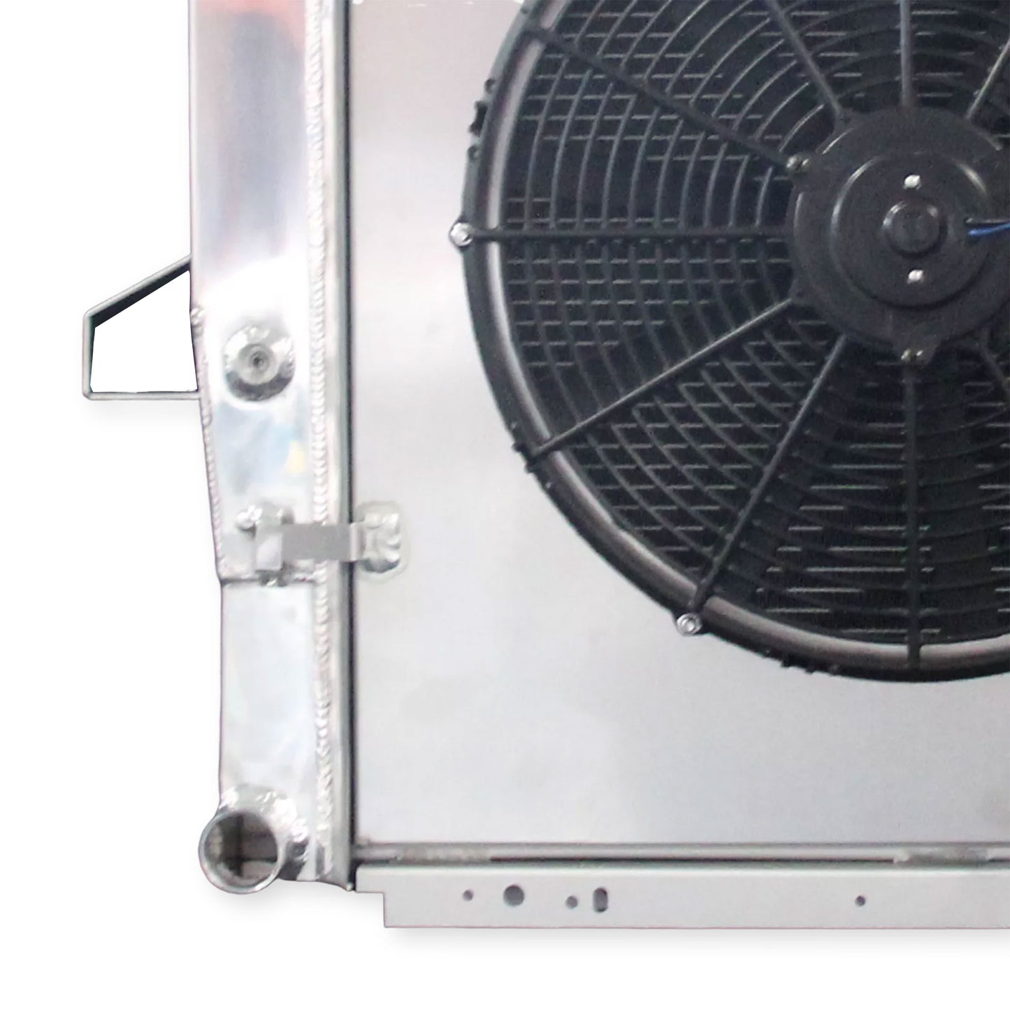 Powder-Coated Radiator Welded Seam 3 Detail 4.0L V6 (2000-2001) 40% Cooling Efficiency
