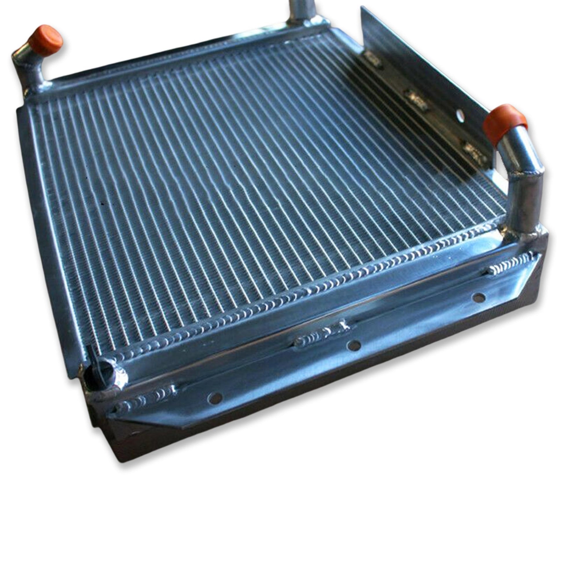Left side profile of the high-performance aluminum radiator for MG MGA 1500-1622, highlighting the tank construction and filler neck.