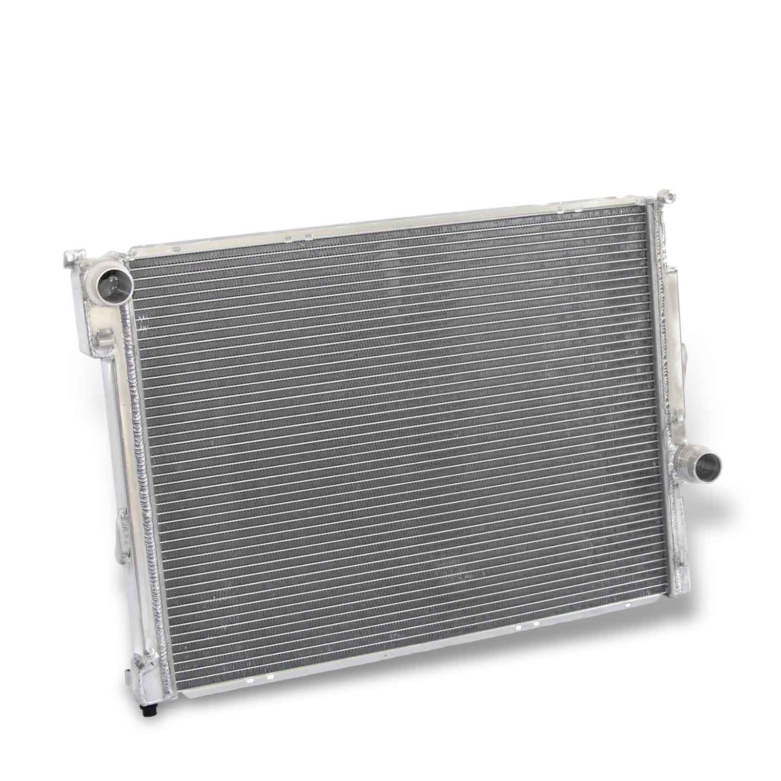 Left side profile of the heavy-duty 2-row aluminum radiator designed for enhanced cooling on the manual BMW E46 325i, 330i, and Z4.