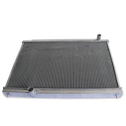Aluminum radiator 3-row top view Nissan GT-R R35 (2009-2020) OEM Mounts