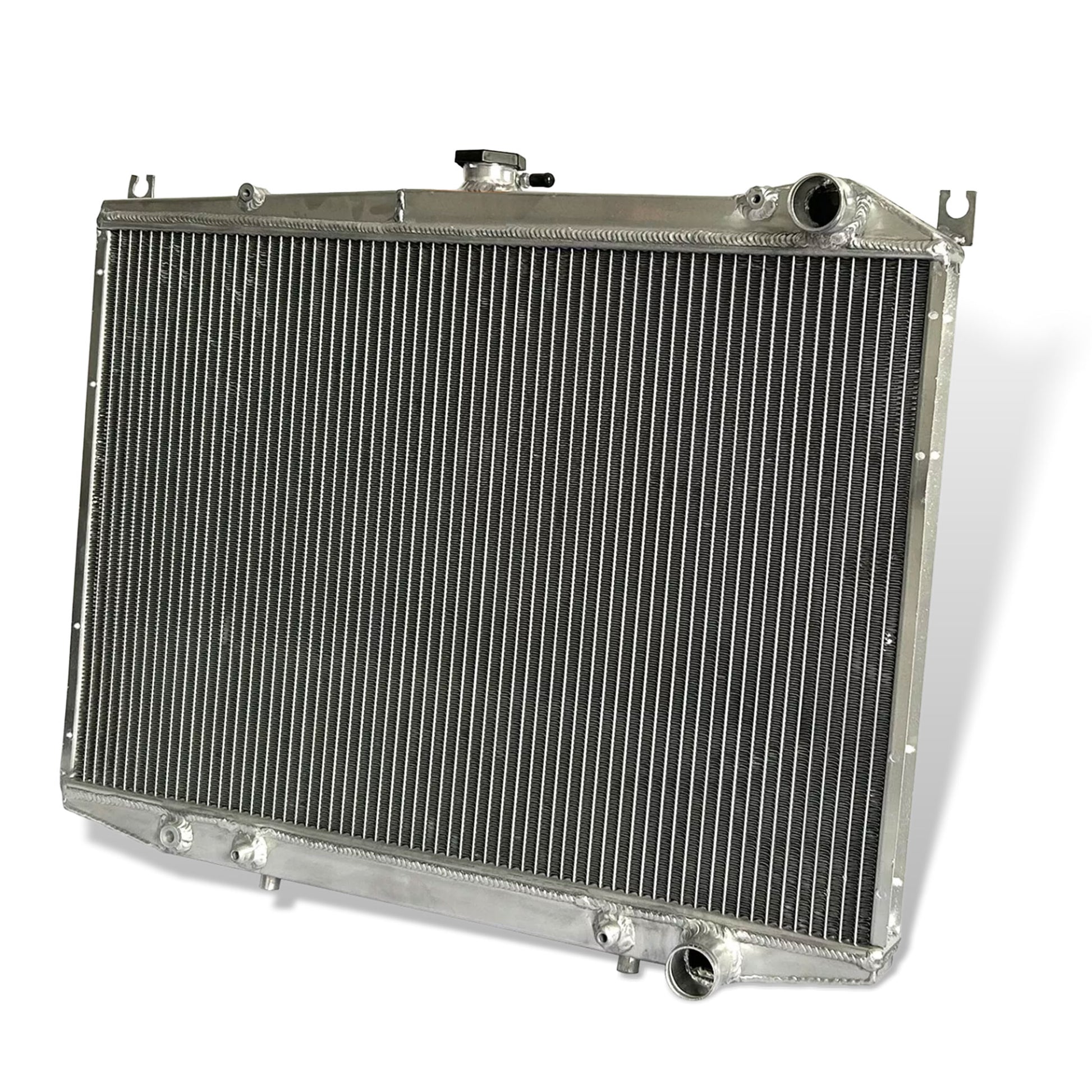 Aluminum radiator 2-row right side view Nissan Pickup D21/Pathfinder (1986-2004) Direct Fit