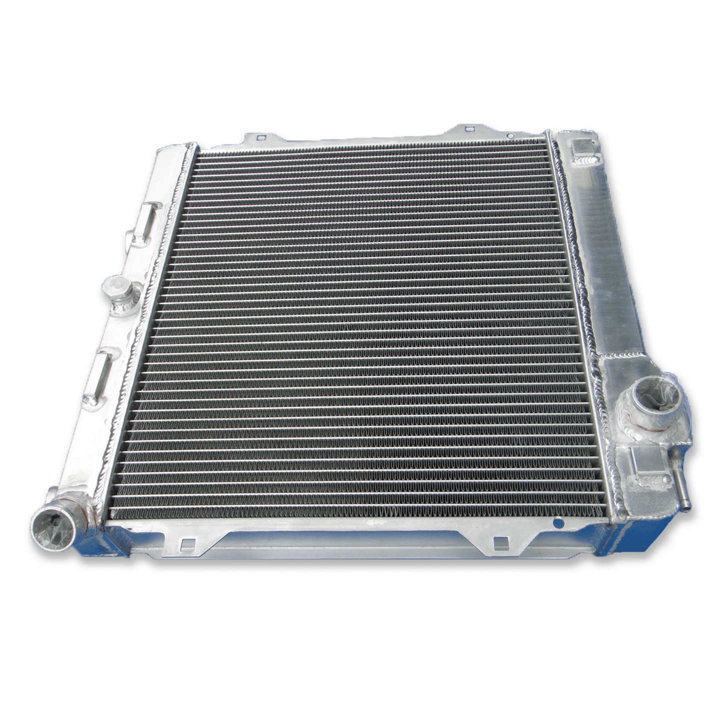 Right side of the lightweight 2-row MT radiator for the BMW E30 320is, showcasing its efficient core for superior cooling.