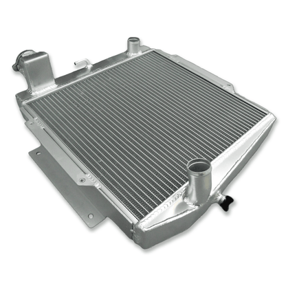 Right side of the lightweight 3-row radiator for the Datsun Sports 2000, showcasing its efficient core for superior cooling.